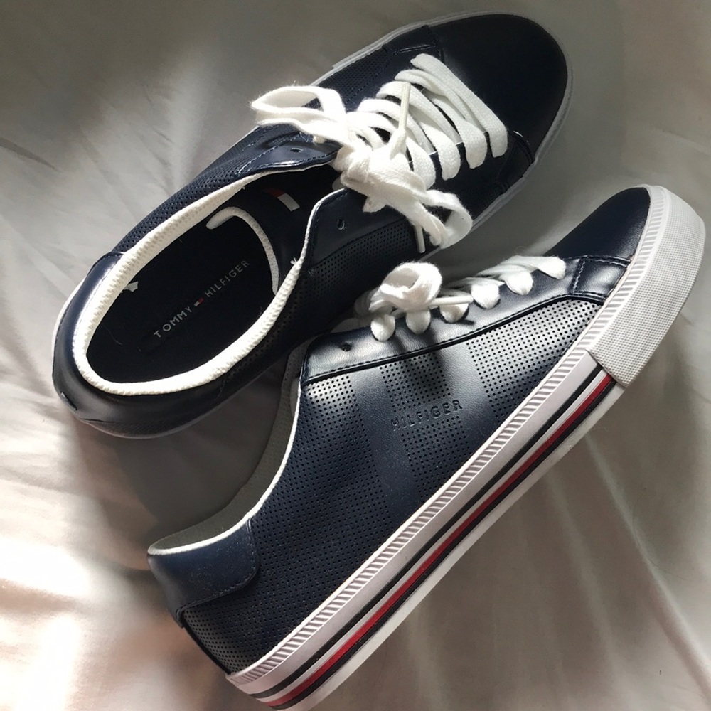 Tommy Hilfiger Dark Blue Sneakers